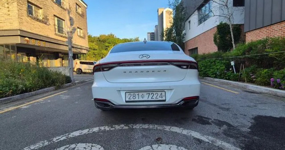 Hyundai Grandeur 