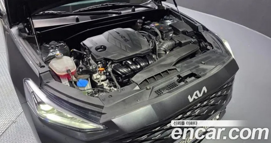 Kia K8 