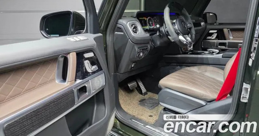 Mercedes-Benz G-Class 