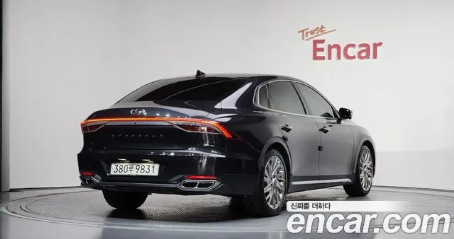 Hyundai Grandeur 