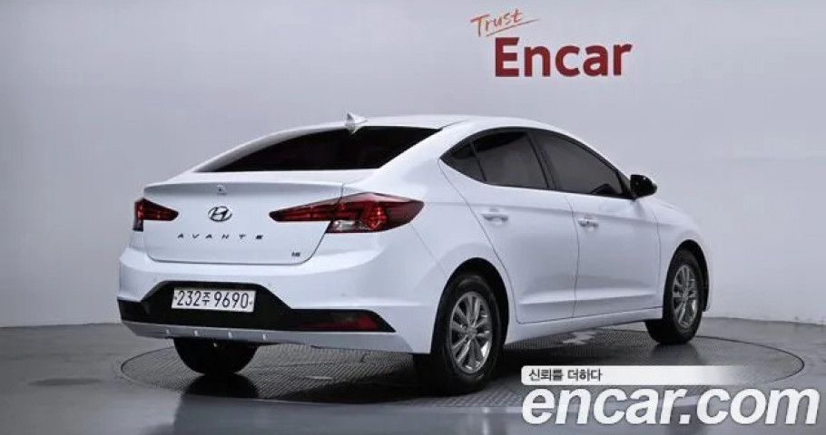 Hyundai Avante (Elantra) 