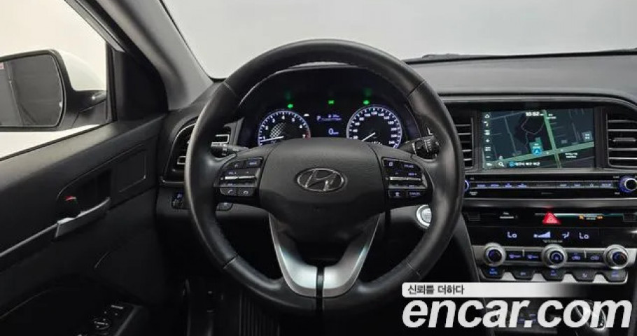 Hyundai Avante (Elantra) 
