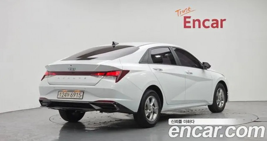 Hyundai Avante (Elantra) 