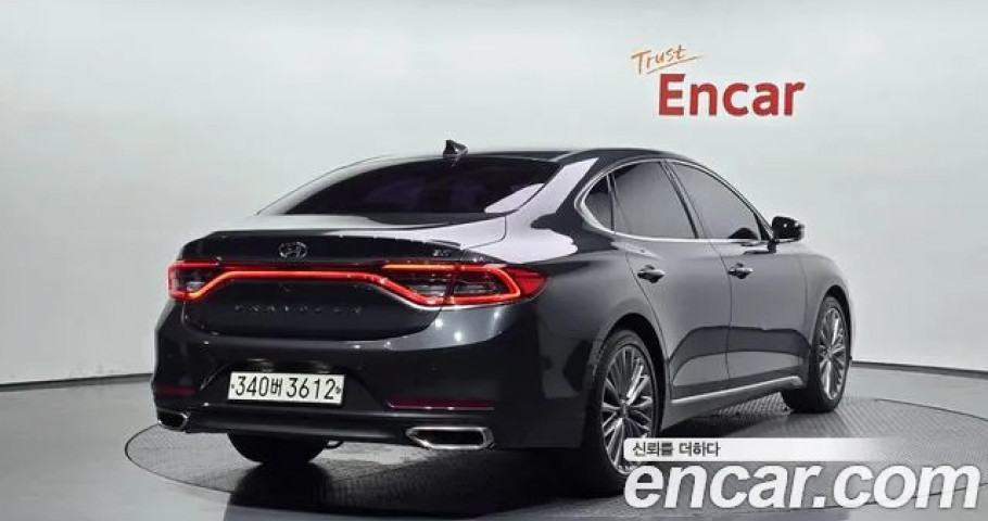 Hyundai Grandeur 