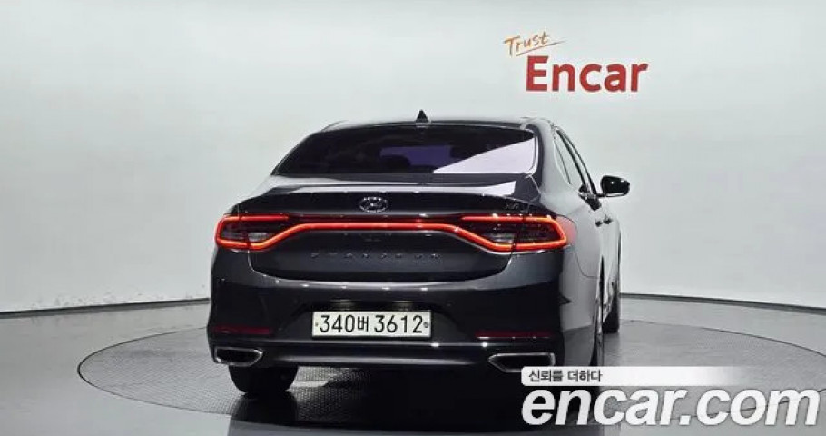 Hyundai Grandeur 