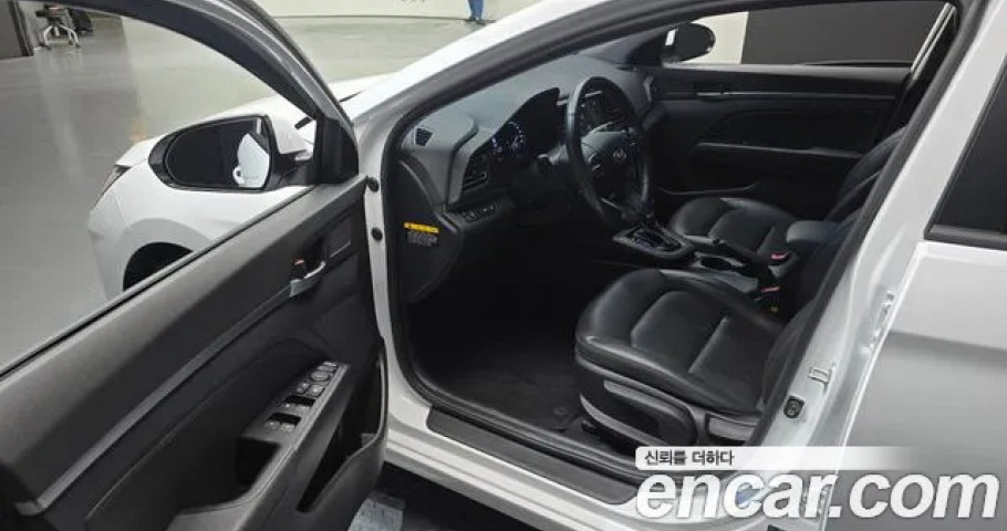 Hyundai Avante (Elantra) 