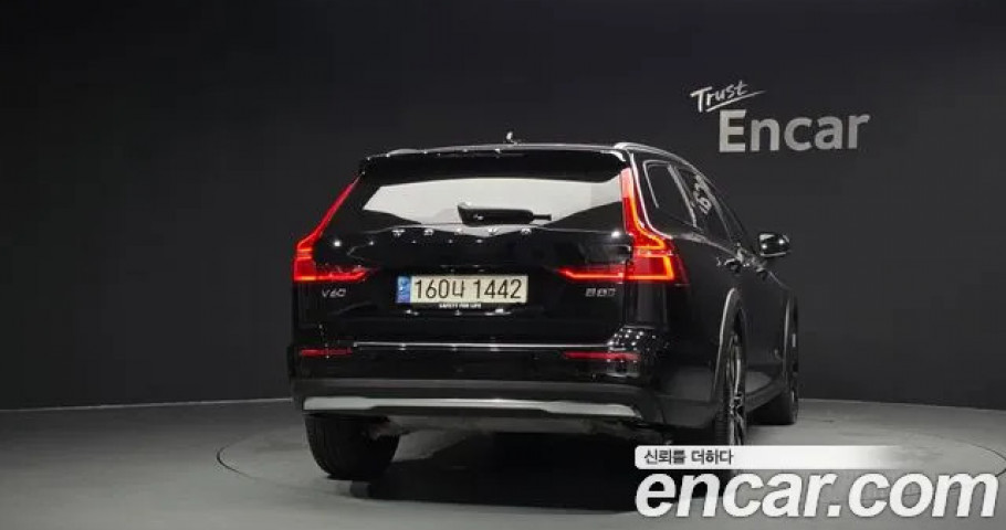 Volvo V60 