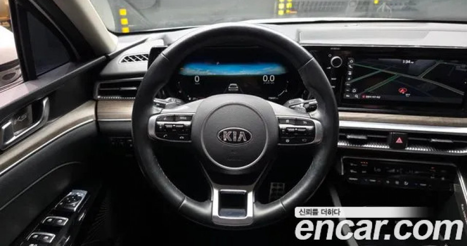 Kia K5 
