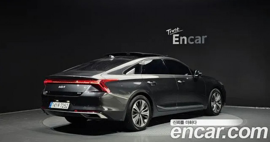 Kia K8 