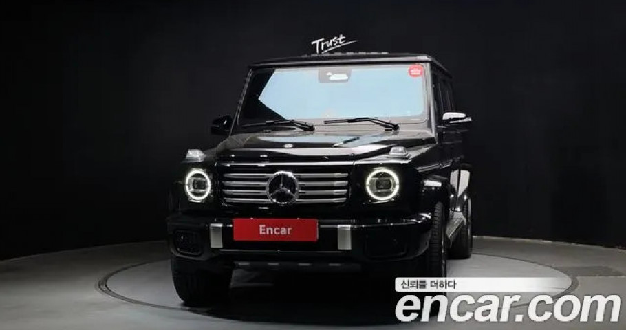 Mercedes-Benz G-Class 