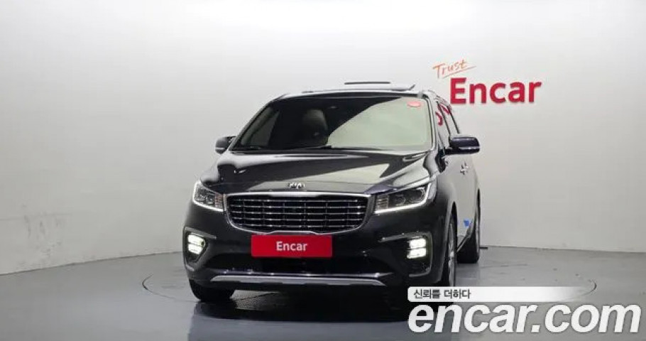 Kia Carnival 