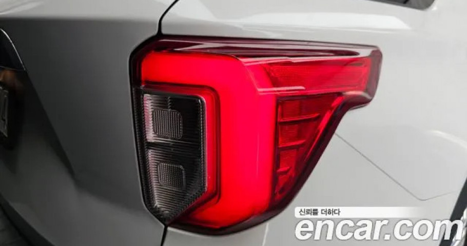 Ford Explorer 