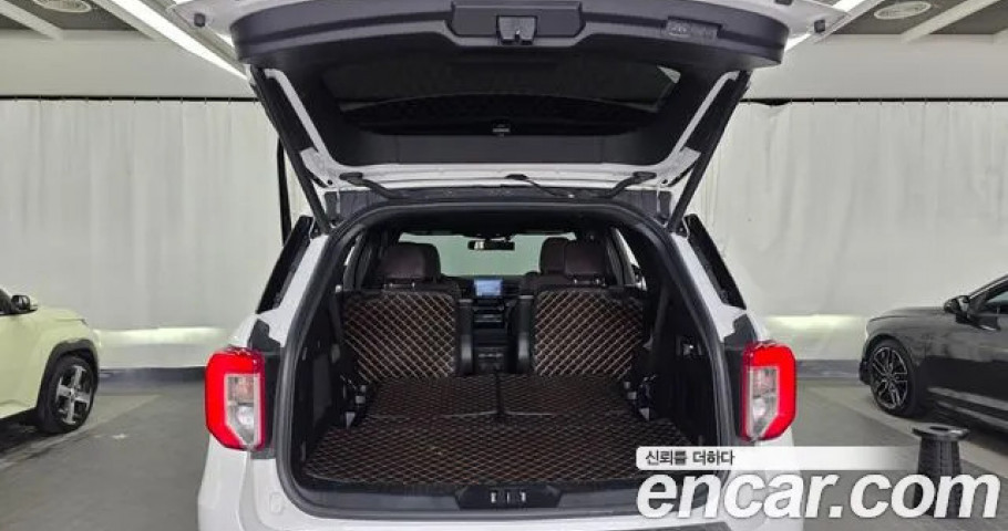 Ford Explorer 