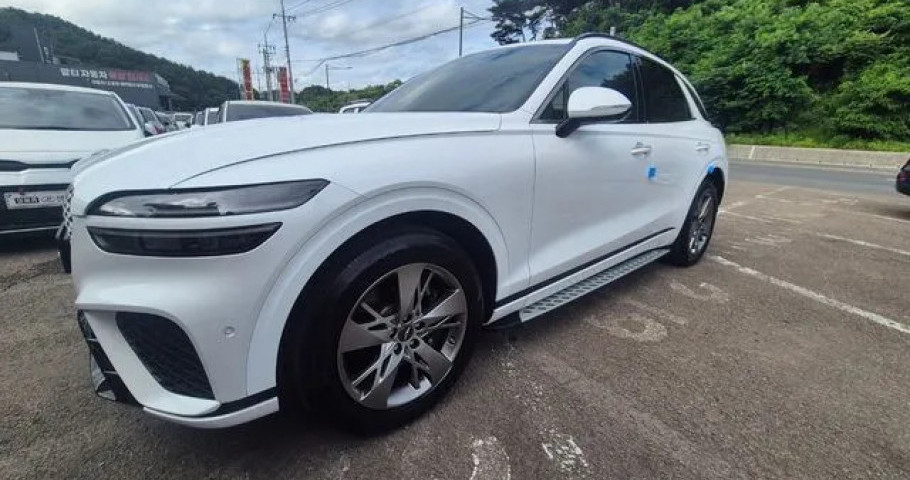 Genesis Gv70 