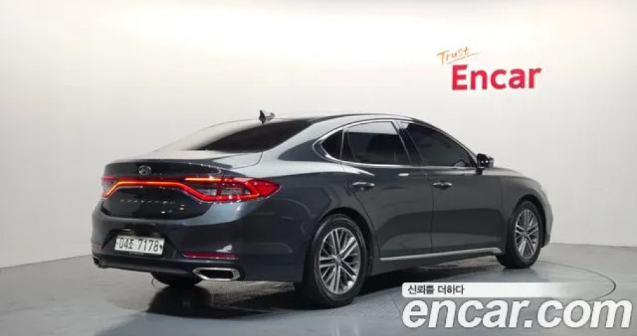 Hyundai Grandeur 