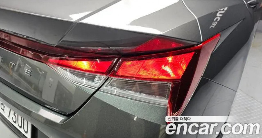 Hyundai Avante (Elantra) 