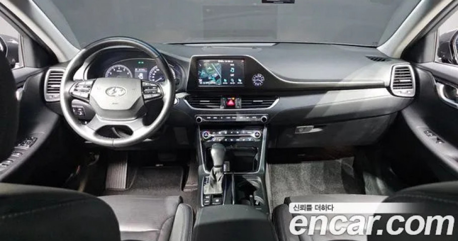 Hyundai Grandeur 