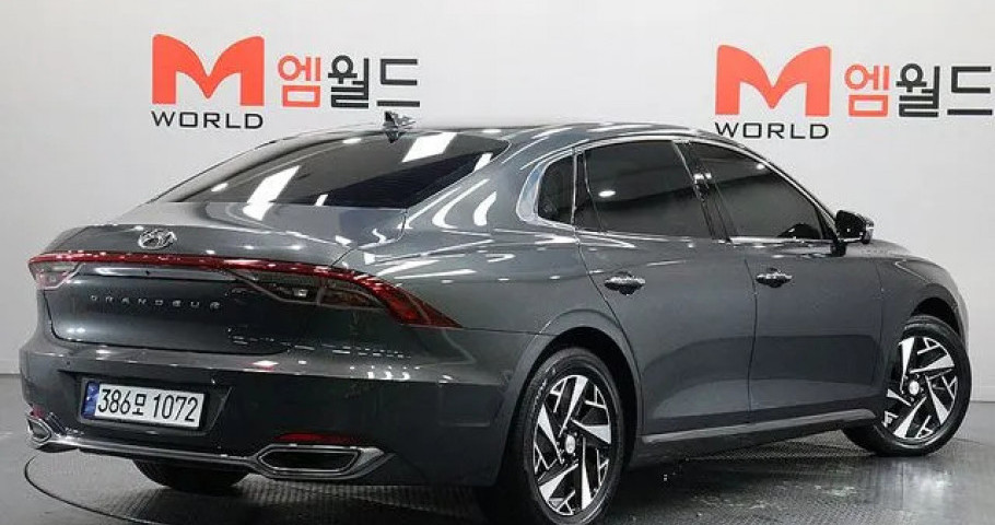 Hyundai Grandeur 