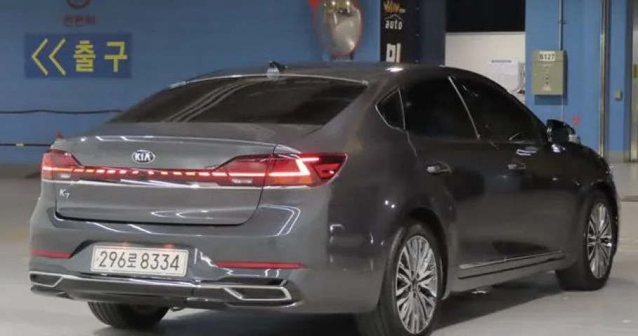 Kia K7 