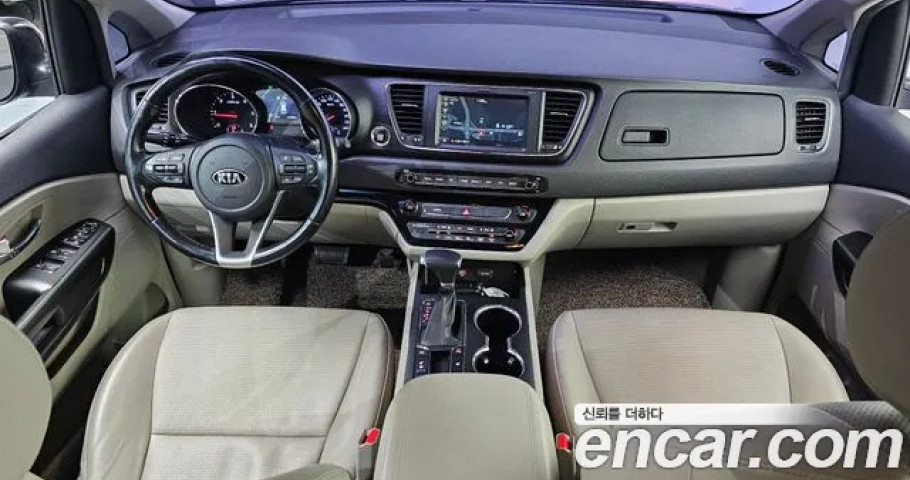 Kia Carnival 