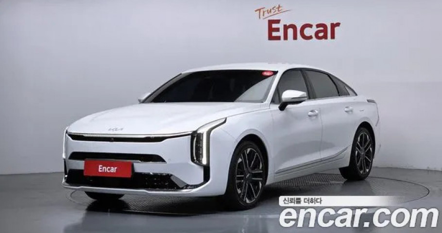 Kia K8 