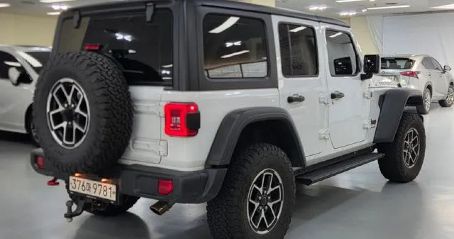Jeep Wrangler 