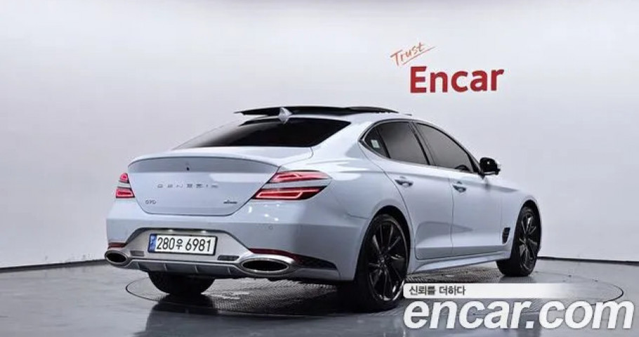 Genesis G70 