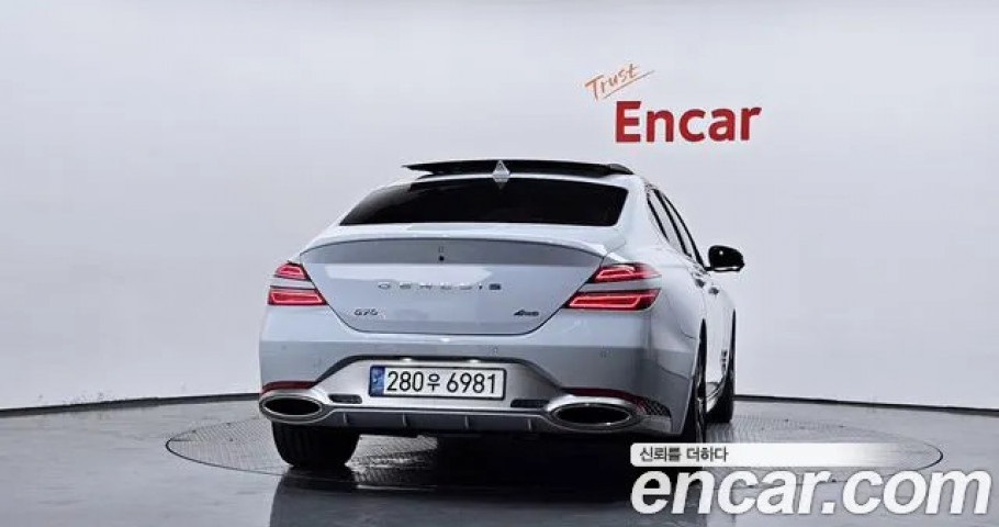 Genesis G70 