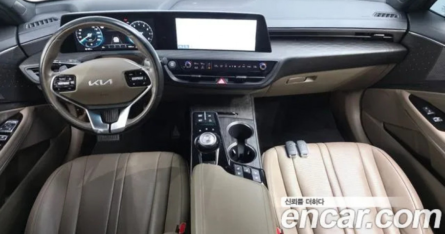 Kia K8 