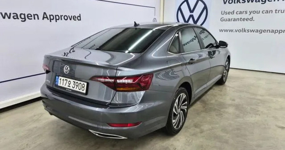 Volkswagen Jetta 