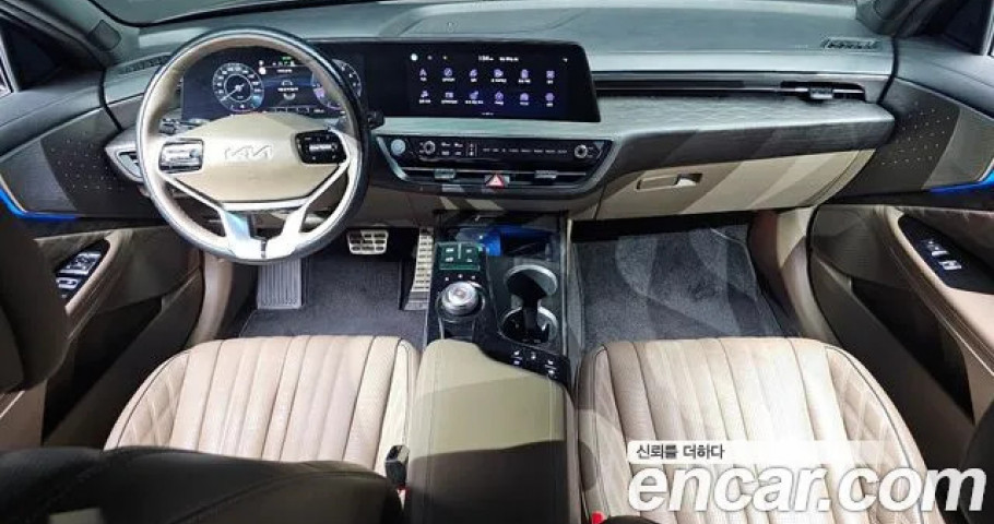 Kia K8 