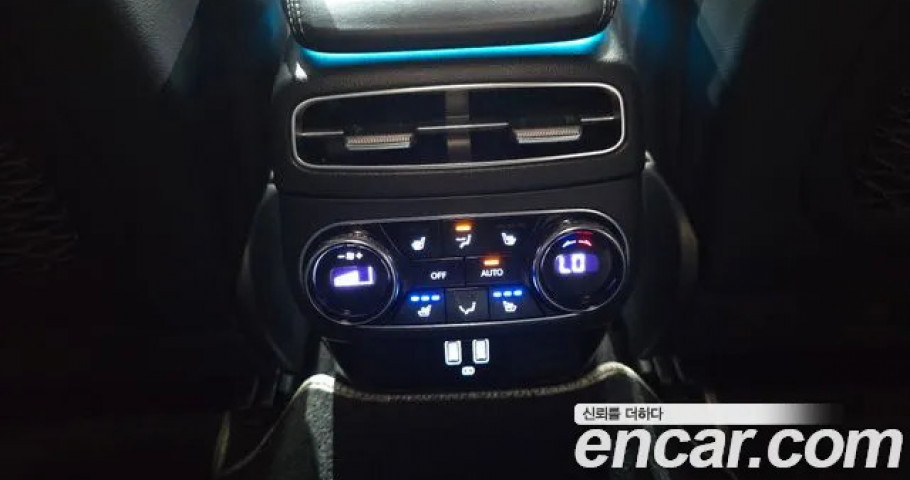 Genesis Gv70 