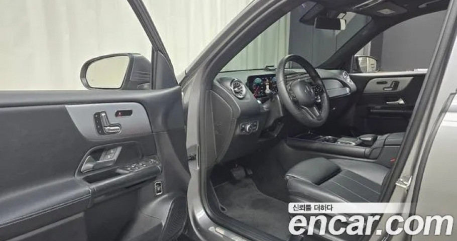Mercedes-Benz Glb-Class 