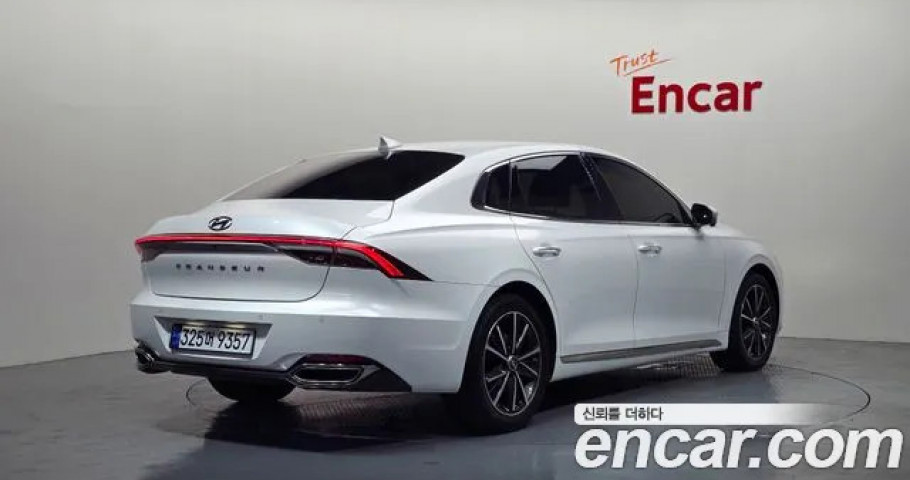 Hyundai Grandeur 