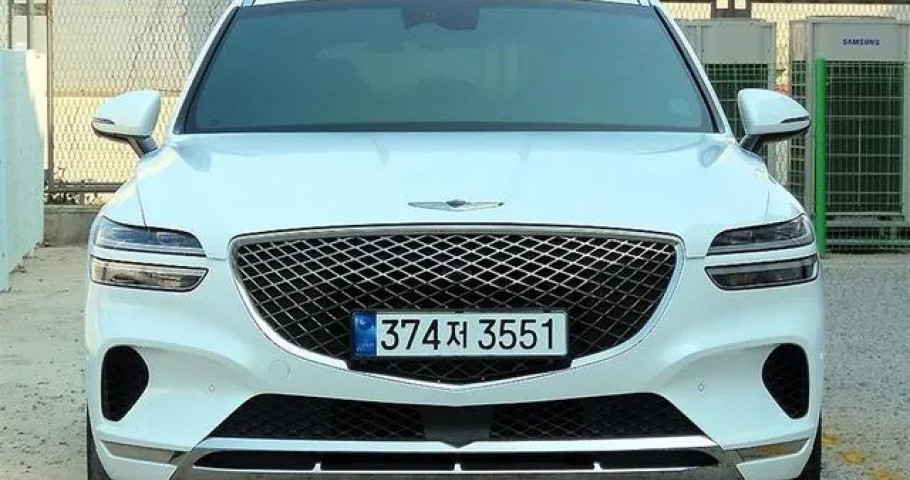 Genesis Gv70 