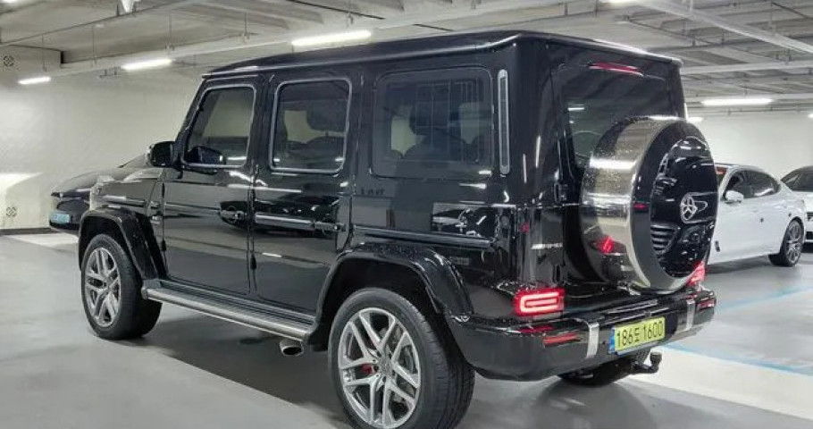 Mercedes-Benz G-Class 