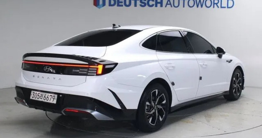 Hyundai Sonata 