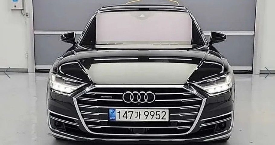Audi A8 