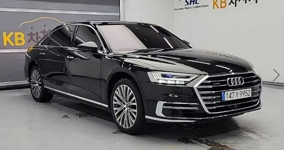 Audi A8 