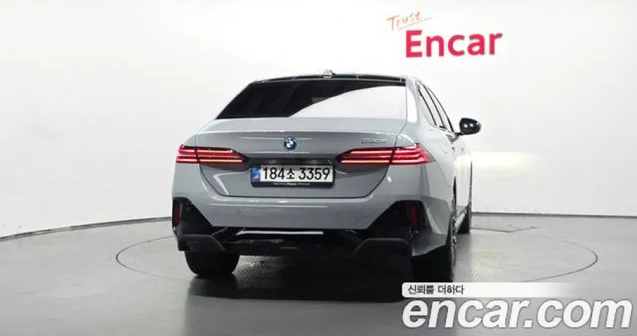 Bmw 5-Series 