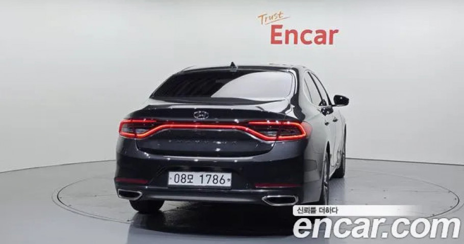 Hyundai Grandeur 