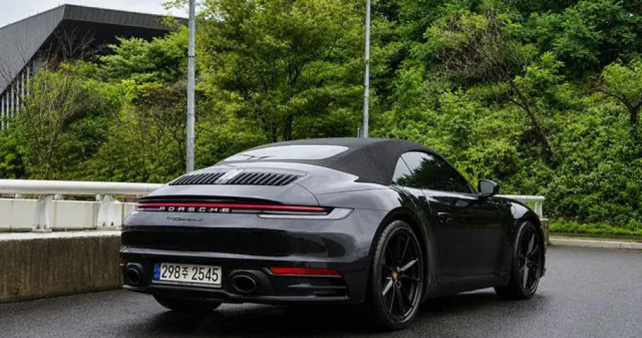 Porsche 911 