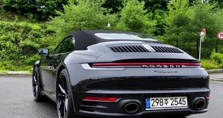 Porsche 911 