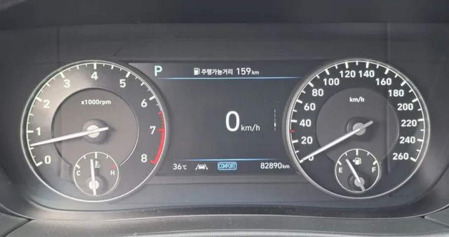Genesis G90 