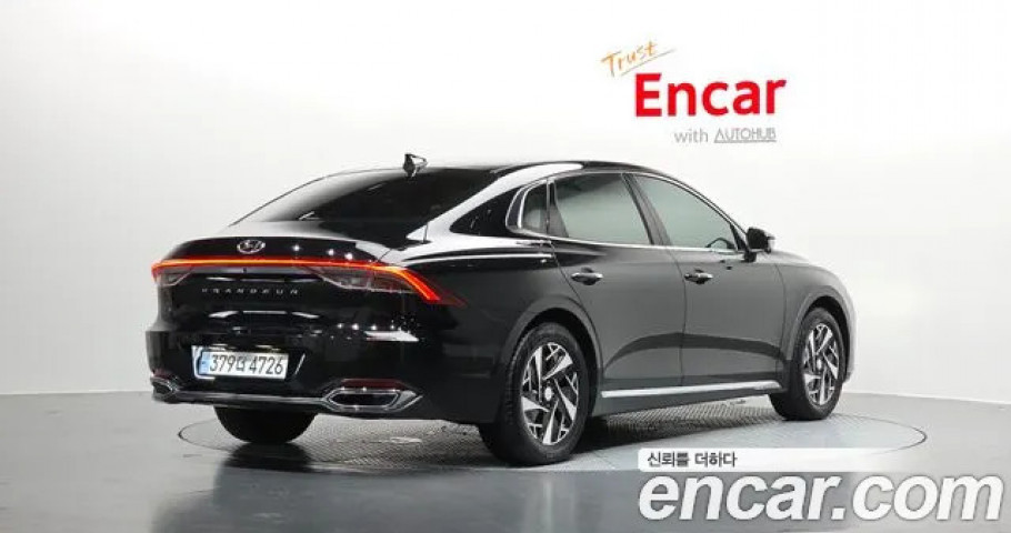 Hyundai Grandeur 