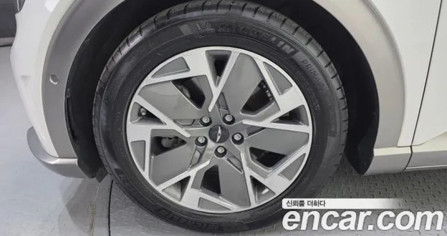 Genesis Gv60 