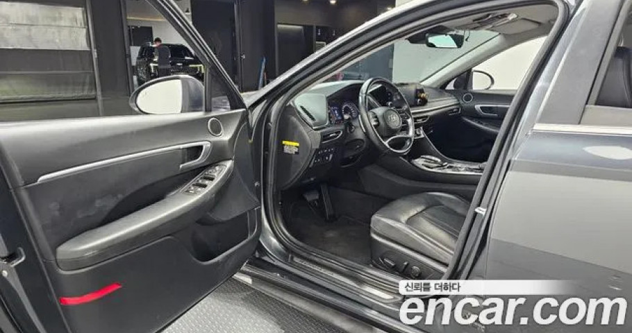Hyundai Sonata 