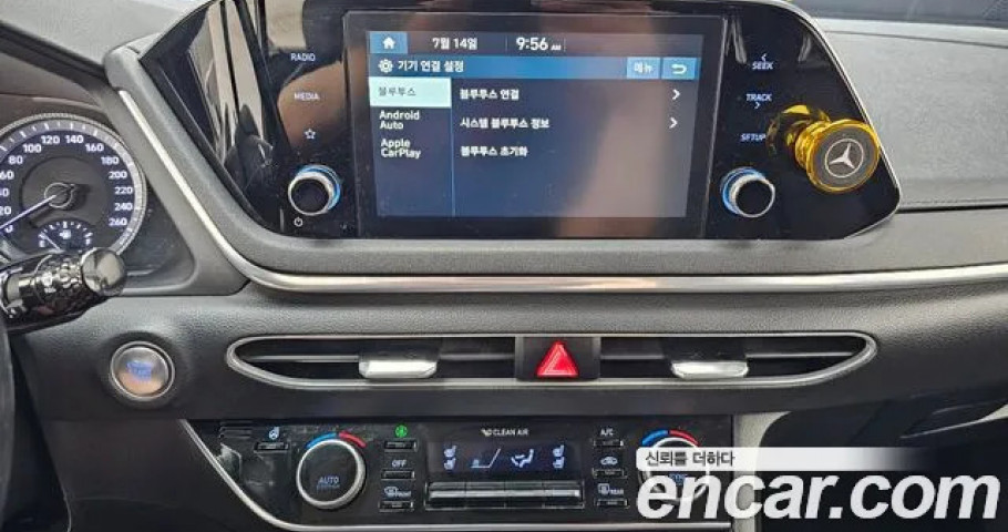 Hyundai Sonata 