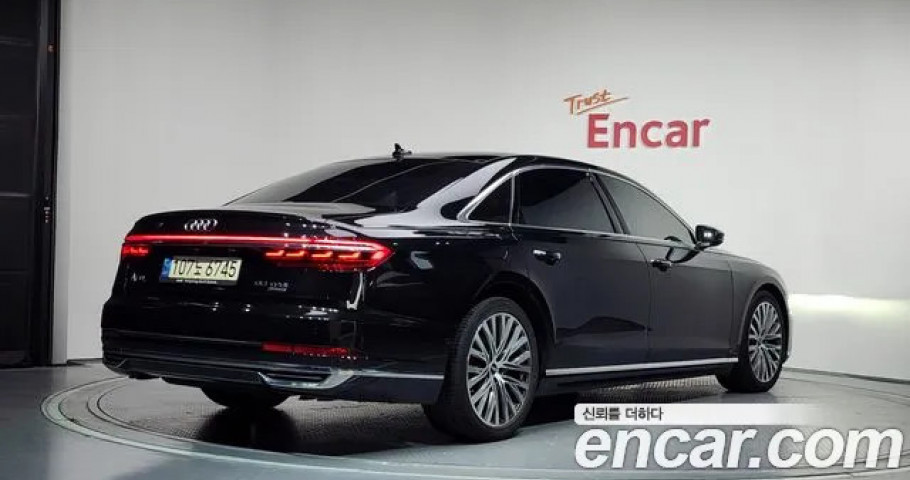 Audi A8 