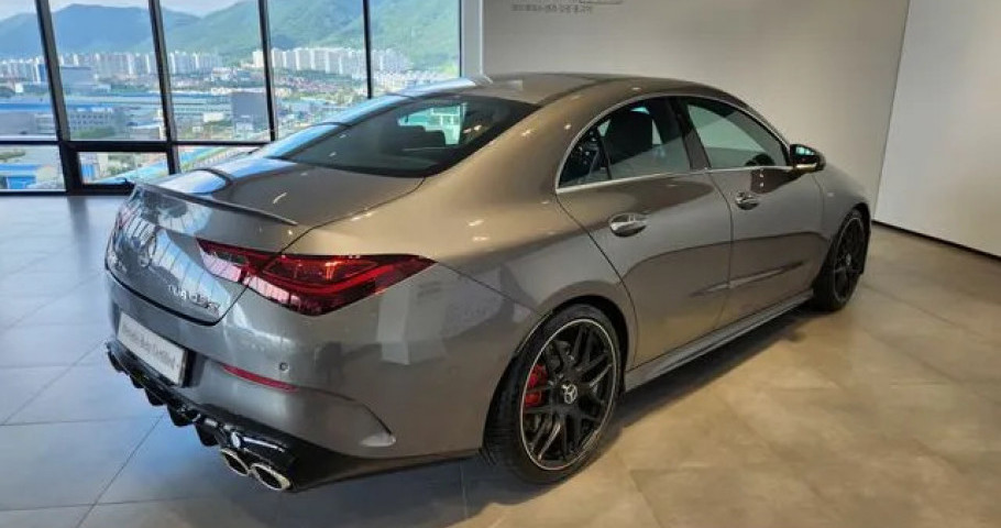 Mercedes-Benz Cla-Class 